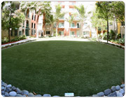 Pasto sintetico residencial para jardines