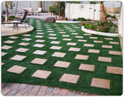 Pasto sintetico residencial para jardines interiores